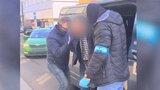 „Jdeme na ně!“ Policisté zadrželi nebezpečného zločince. Byl v šoku, pokusil se je obelstít