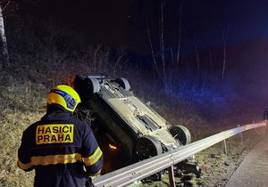 Nehoda v pražských Řepích. (1. března 2024)