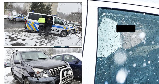 Policie zadržela muže, který v Praze naboural ve svém vozu tři auta a srazil chodkyni