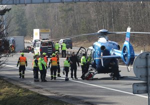 Dopravní nehoda mezi Prahou a Rudnou. (16. únor 2023)