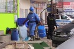 Policejní zásah ve varně drog v pražské tržnici Sapa.