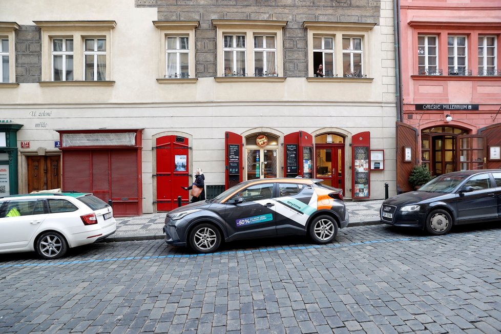 Praha chystá kolosální reformu v rámci parkovacích zón. (ilustrační foto)