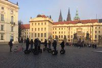 Zákaz segwayů v Praze platí, rozhodl soud. Jejich provozovatelé znovu ostrouhali