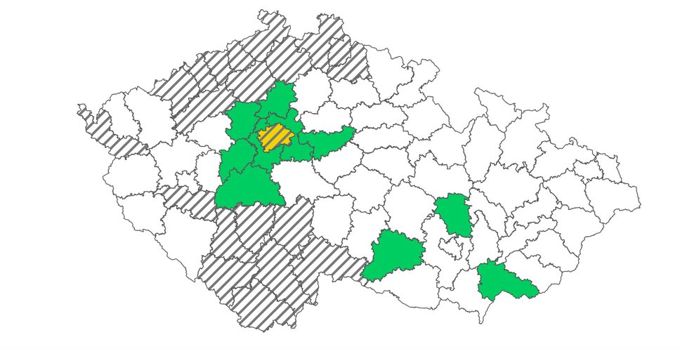 Mapa semaforu - stupně pohotovosti a opatření vyplývající z aktuální epidemiologické situace v ČR. Praha je oranžová, to znamená počínající komunitní přenos.