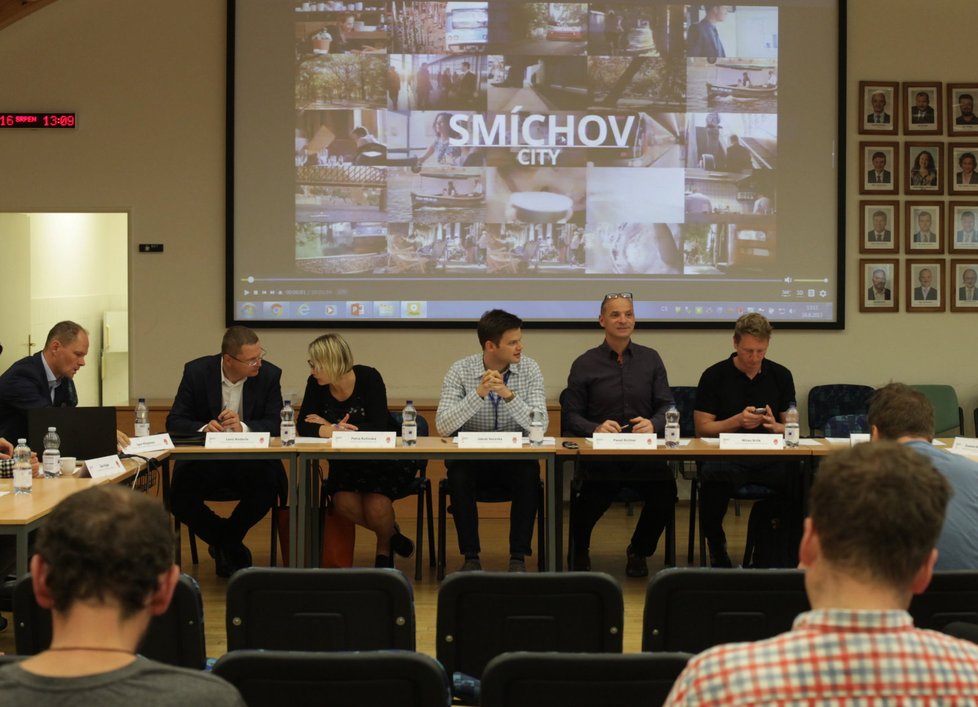 Tisková konference k projektu Smíchov City.