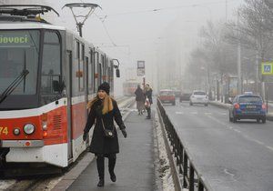 Prahu trápil smog hlavně v letech 2015 a 2017. (Ilustrační foto)