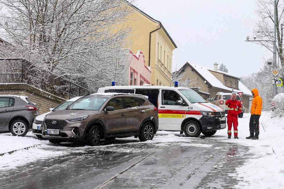 Prahu zasypal sníh. (4. března 2022)