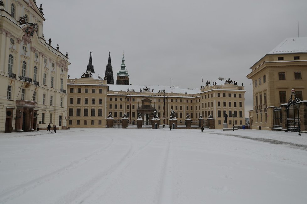 Sníh zasypal Prahu, 8. února 2021.