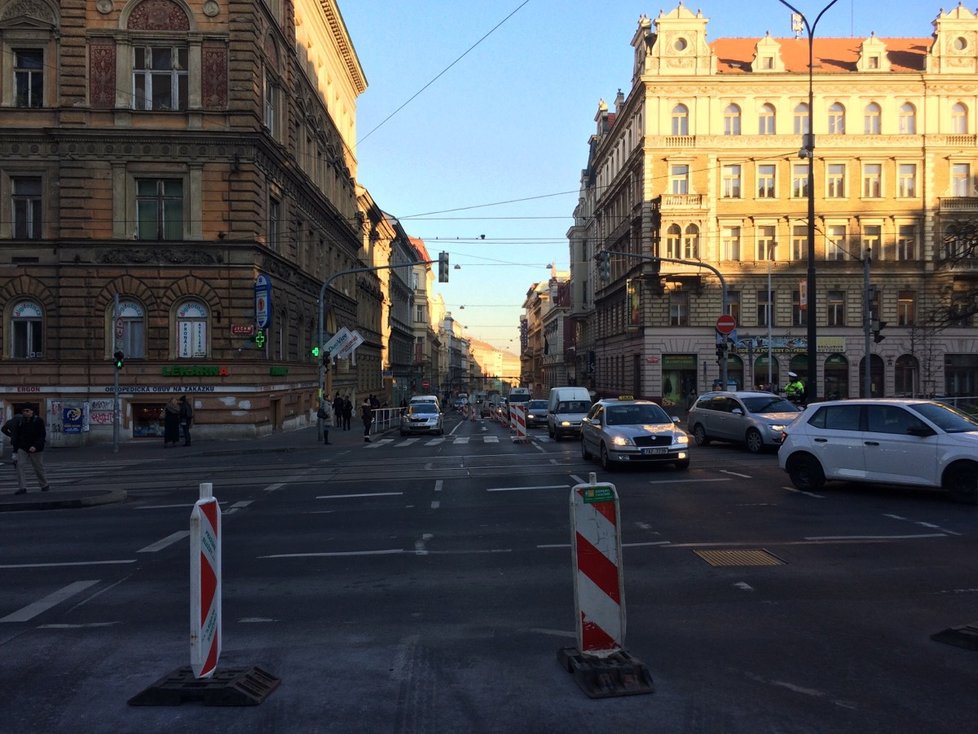 V Sokolské se stále pracuje, ulice by měla být zcela otevřena v úterý vpodvečer