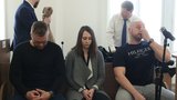 Opilý policista s přítelkyní na Smíchově napadli několik dívek: Vyfasovali podmínky!