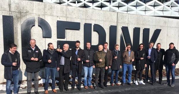 Takto vypadá nový stadion Škoda IceRink v pražských Strašnicích.