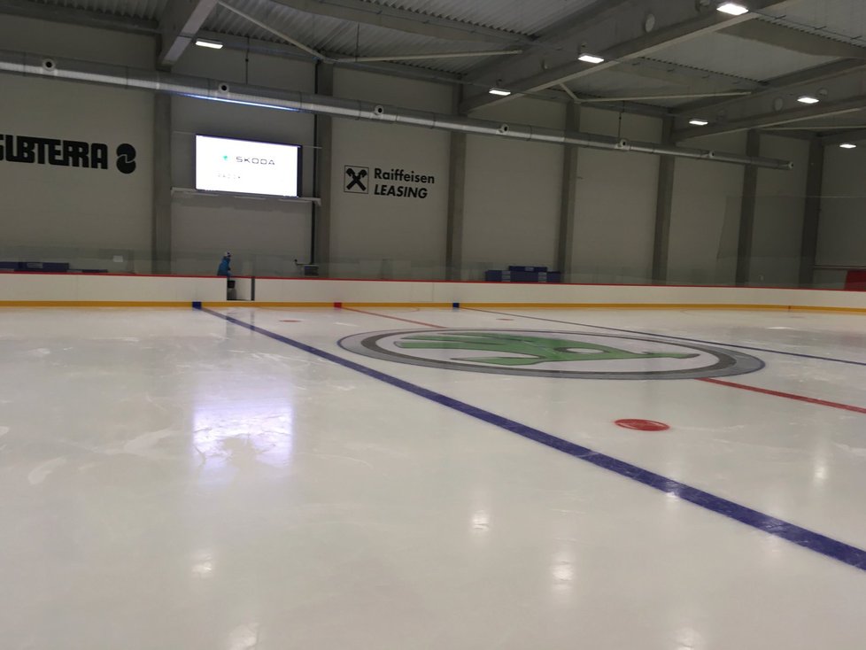 Takto vypadá nový stadion Škoda IceRink v pražských Strašnicích.