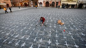 Smutné výročí: Před třemi lety Praze zemřel první Čech nakažený covidem. Jaké byly dva roky pandemie?