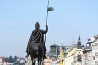 Praha má zájem o budovu Komerční banky na Václaváku: Chce ji pro úředníky, nabídne 3,65 miliardy