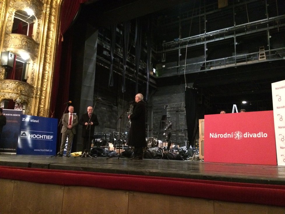 Rekonstrukce Státní opery potrvá 27 měsíců. Stát za ni zaplatí 858 milionů korun.
