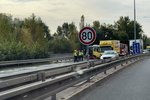 Nehoda autobusu a auta na Strakonické v Praze (5. října 2023)