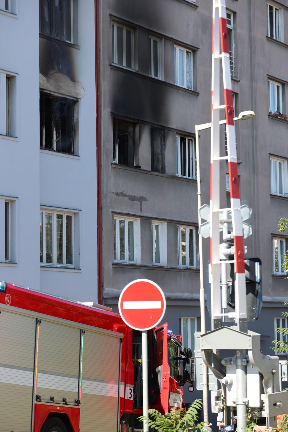 Výbuch bytu ve Strojnické v pražských Holešovicích, 1. července 2020