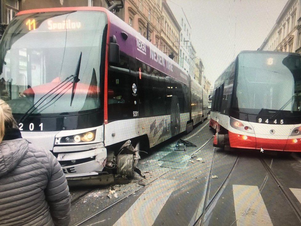 U I. P. Pavlova se srazily dvě tramvaje.