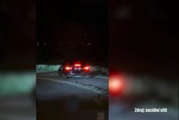 Do Prahy dorazilo asi 400 tuningových aut: Řidič při pokusu o smyk málem smetl chodce!