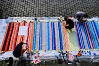 Týden pro klima odstartoval. Na náplavce vznikla obří malba, upozorňuje na klimatickou změnu