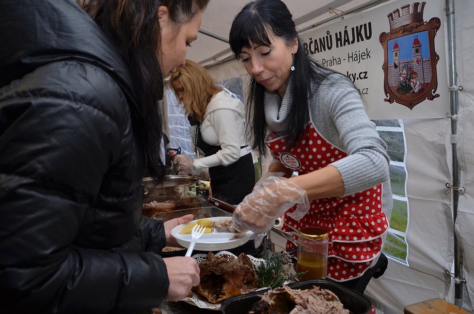 Hájecká kachna 2016 má svého vítěze. Návštěvníci si pochutnali i na kachně povidlové