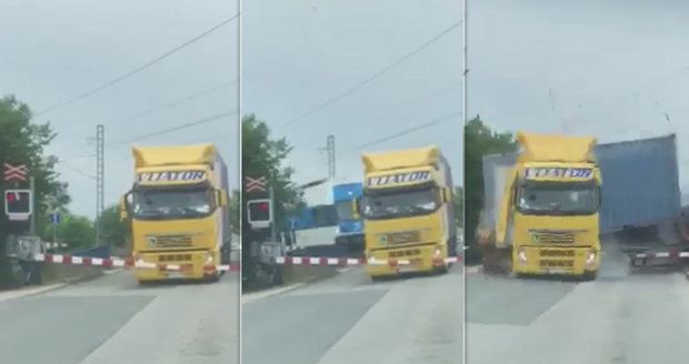 Neskutečné záběry nehody z Uhříněvsi: Kamion na přejezdu stál dlouho, pak přišel ničivý náraz