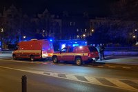 Poplach na Smíchově: Únik plynu, dům museli evakuovat