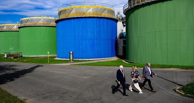 Tisková konference k zahájení rekonstrukce vodní linky na Ústřední čistírně odpadních vod v Bubenči, která je s hodnotou jedné miliardy korun největší investicí do pražské vodohospodářské infrastruktury za poslední léta. (16. září 2026)