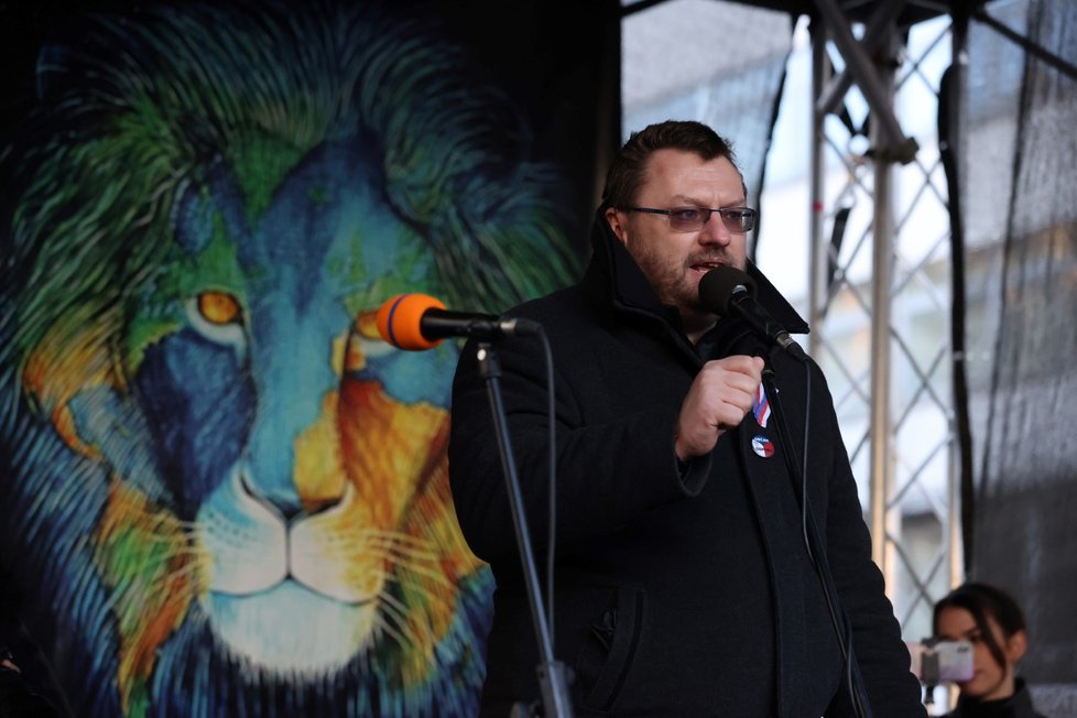 Na Václavském náměstí v Praze se konala 31. 1. 2021 demonstrace v rámci akce &#34;Jsme lidi, nás nevypnete&#34;. Přišly stovky lidí.