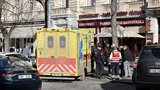 Drama v hotelovém pokoji na Václaváku: Muž (54) hrozil sebevraždou!
