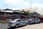 U nádraží Praha-Veleslavín hořela bývalá drážní budova 