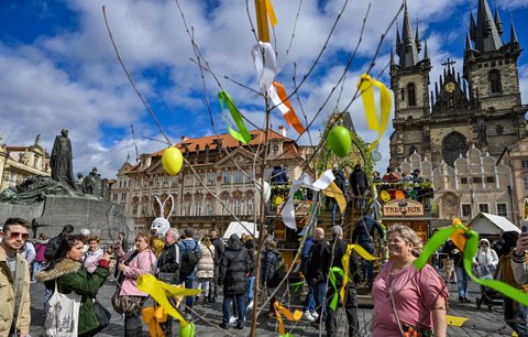 Velikonoce v Praze: Vyrazte na trhy, do zoo či muzea MHD!