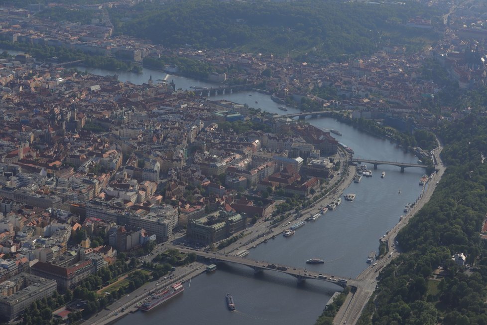 Praha z ptačí perspektivy.