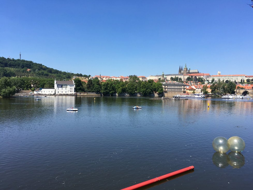 Policie se chce v létě více zaměřit na popíjení alkoholu na lodích.