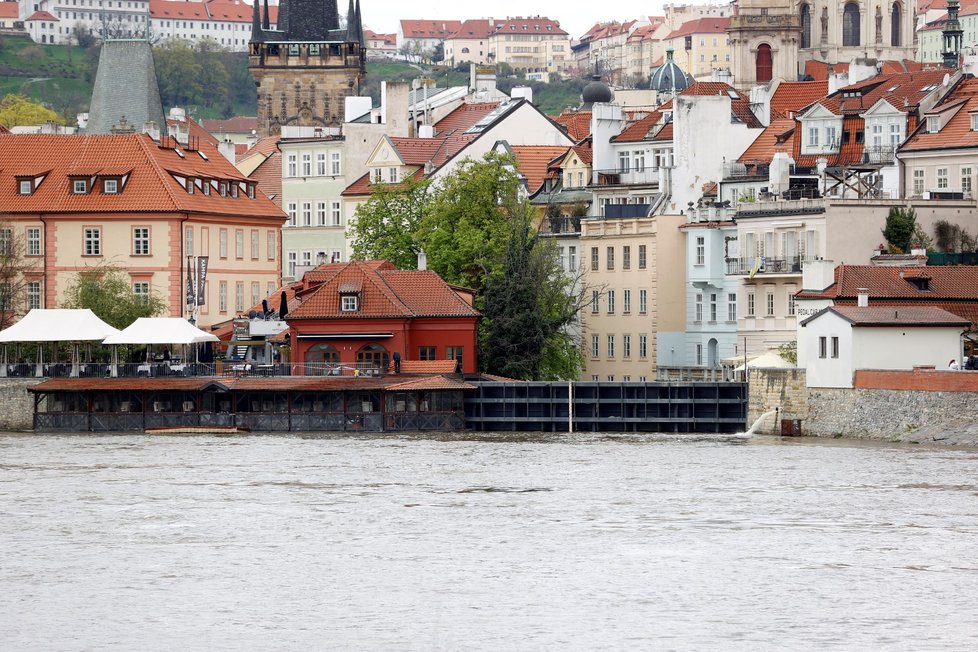 Vltava v Praze, 17. dubna 2023