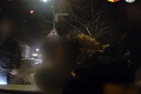 Krutá vražda v Praze! Dva muži udusili polštářem třetího (†46) kvůli autu, chtěli ho rozřezat