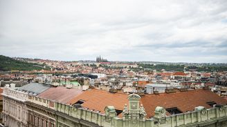 Praha se loni zbavila pozemků za rekordní miliardu korun. Od státu získala nové
