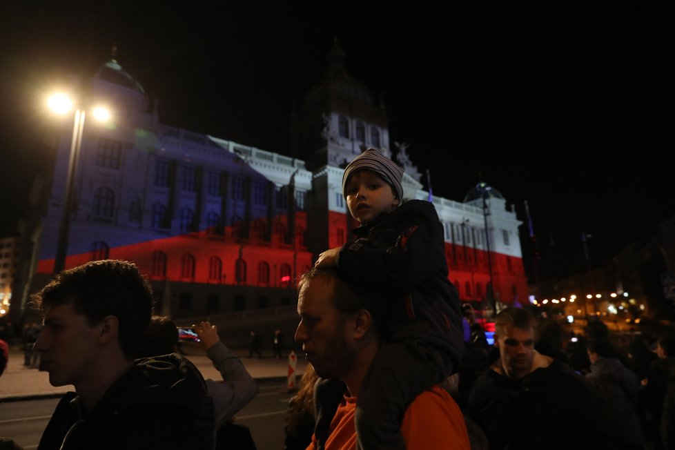 Videomapping na budově Národního muzea