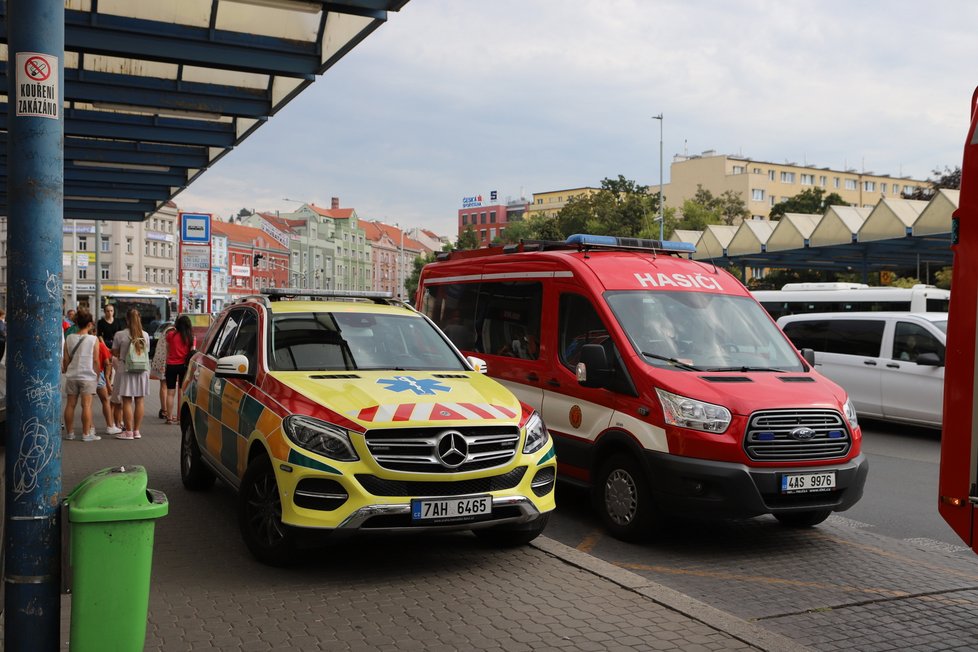 Metro na Vysočanské srazilo člověka. (18. srpna 2022)