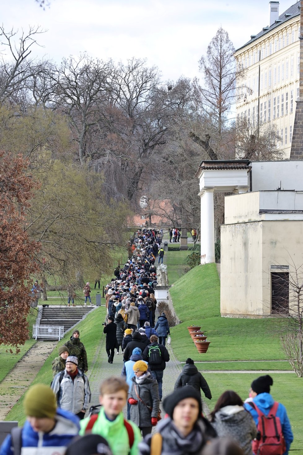 Výstava korunovačních klenotů v Chrámu sv. Víta. (17. ledna 2023)