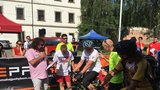 Stovky handicapovaných vyrazily z Prahy na závod po Česku: Ujedou 2222 km