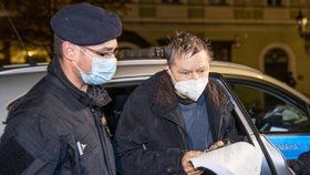 Korupce na Vrchním soudu v Praze: Soudce Sovák zůstává ve vazbě, další dva obviněné propustili