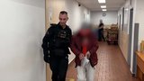 Oheň vyhnal maminky s novorozenci na ulici: Žháře z Apolináře dopadli! Kvůli penězům řádili i jinde