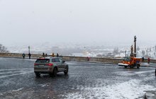 Mokrý sníh zaskočil celé Česko