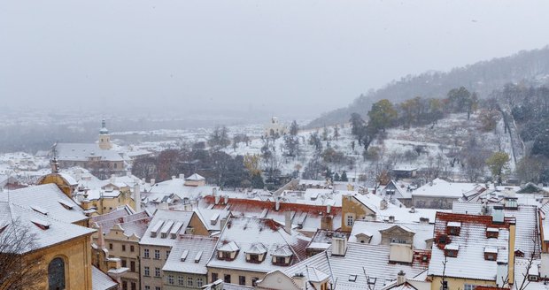 Zimní počasí v Praze (26. listopadu 2023)
