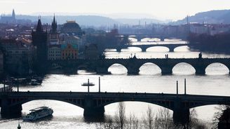 Praha chystá opravu třiceti mostů a lávek