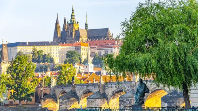 Do Česka míří nová pojišťovna. Převezme činnost ztrátové Youplus a fungovat bude z mobilní aplikace Do Česka míří nová pojišťovna. Převezme činnost ztrátové Youplus a fungovat bude z mobilní aplikace