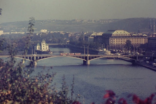 Fotograf z Amsterdamu navštívil v roce 1970 Prahu a nafotil zde unikátní sérii snímků.