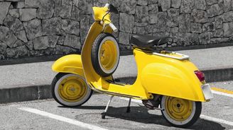 Vespa: v sedmdesáti  jako zamlada