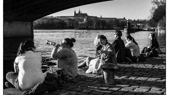 Fotografie Jana Mihalička z cyklu Pražané. 